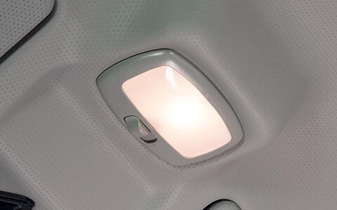 Đèn trần trên xe Hyundai N250SL