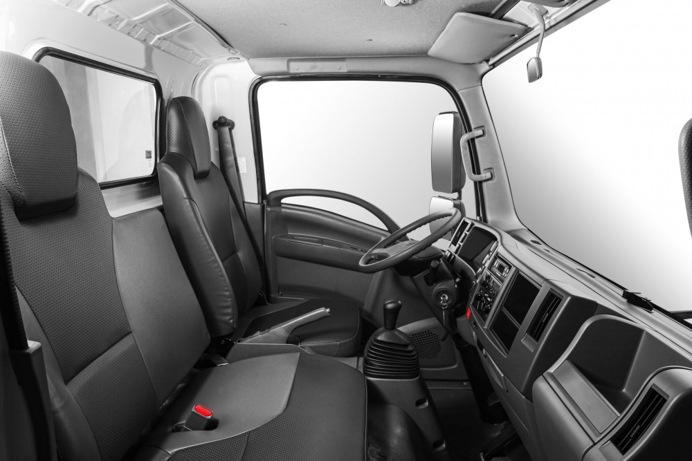 nội thất xe isuzu QKR H