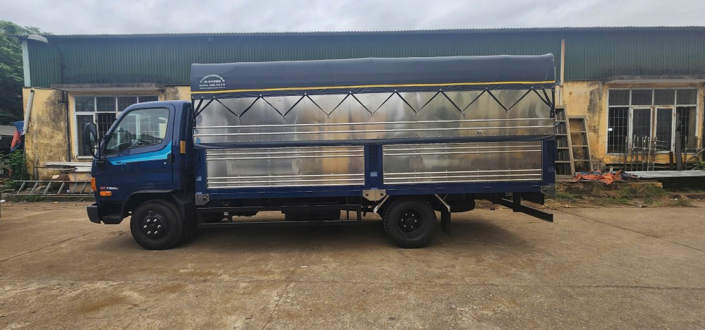 W750L TMB (2)