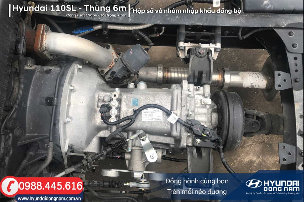 Hyundai 110SL trang bị hộp số Dymos vỏ nhôm nhập khẩu đồng bộ lớn hơn giúp chịu tải tốt hơn