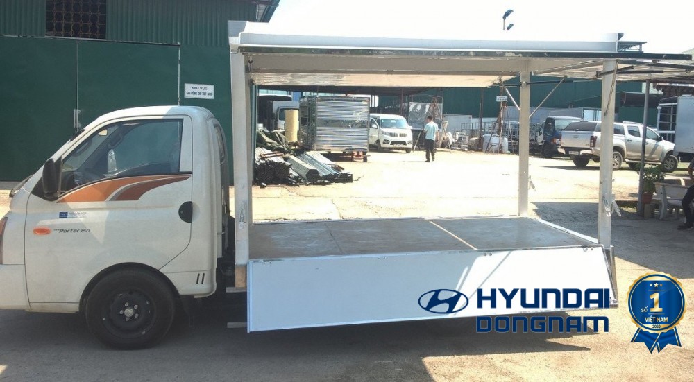Xe tải Hyundai New Porter H150 thùng mở cánh dơi - 1,2 tấn.