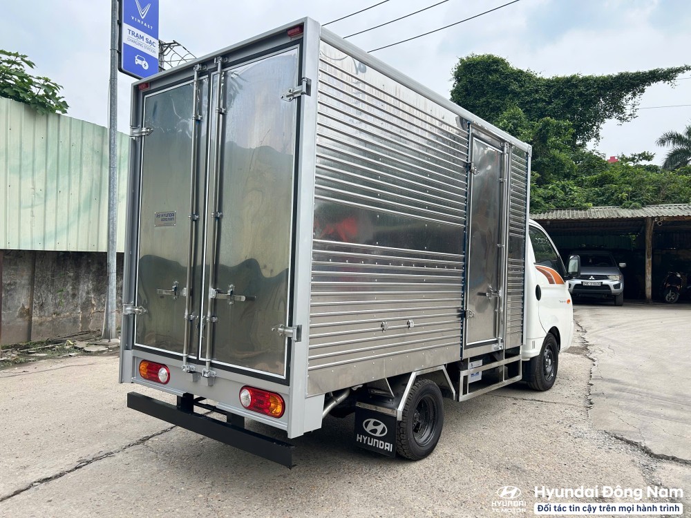 Thùng kín Hyundai H150