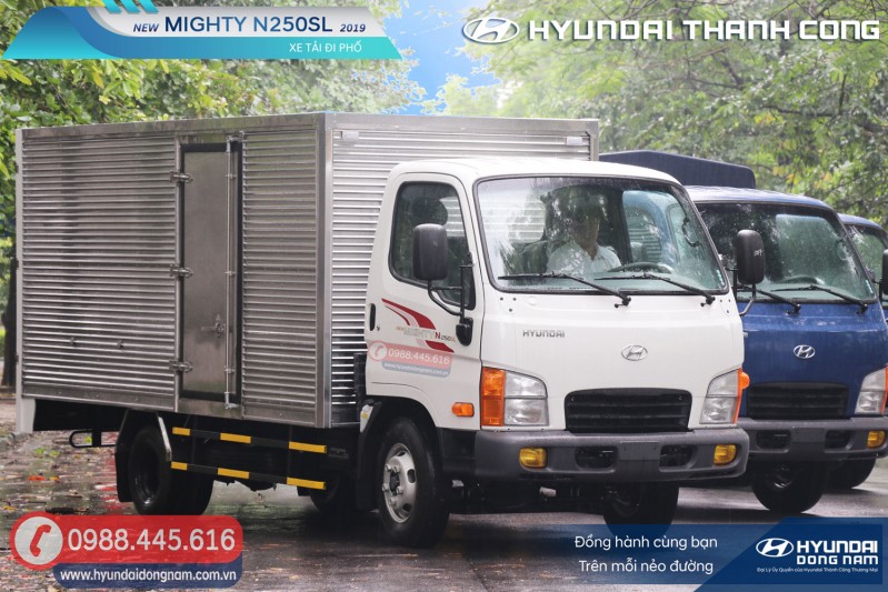 xe tải 2.5 tấn Hyundai N250SL thùng kín