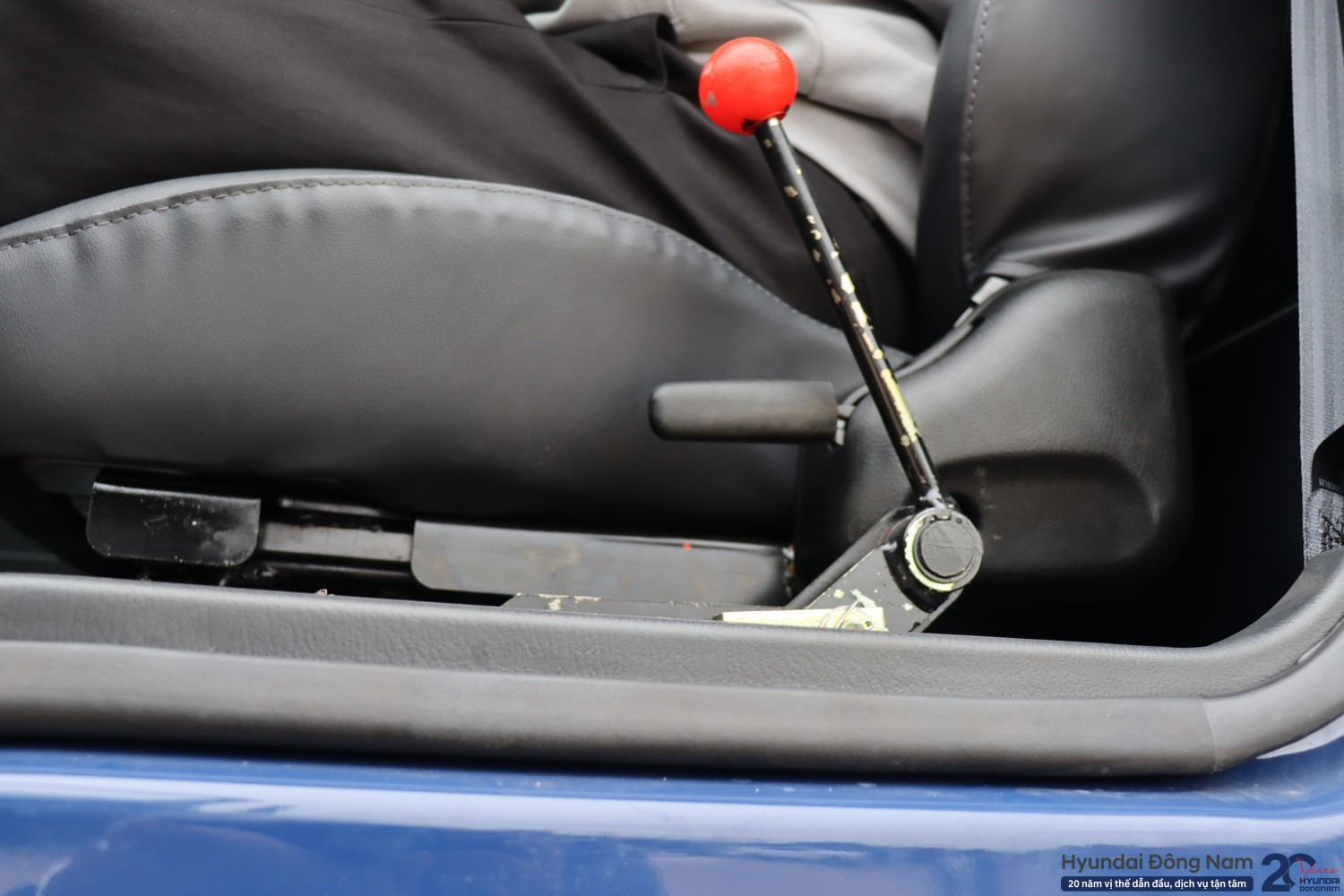 Hyundai N250 ben tự đổ