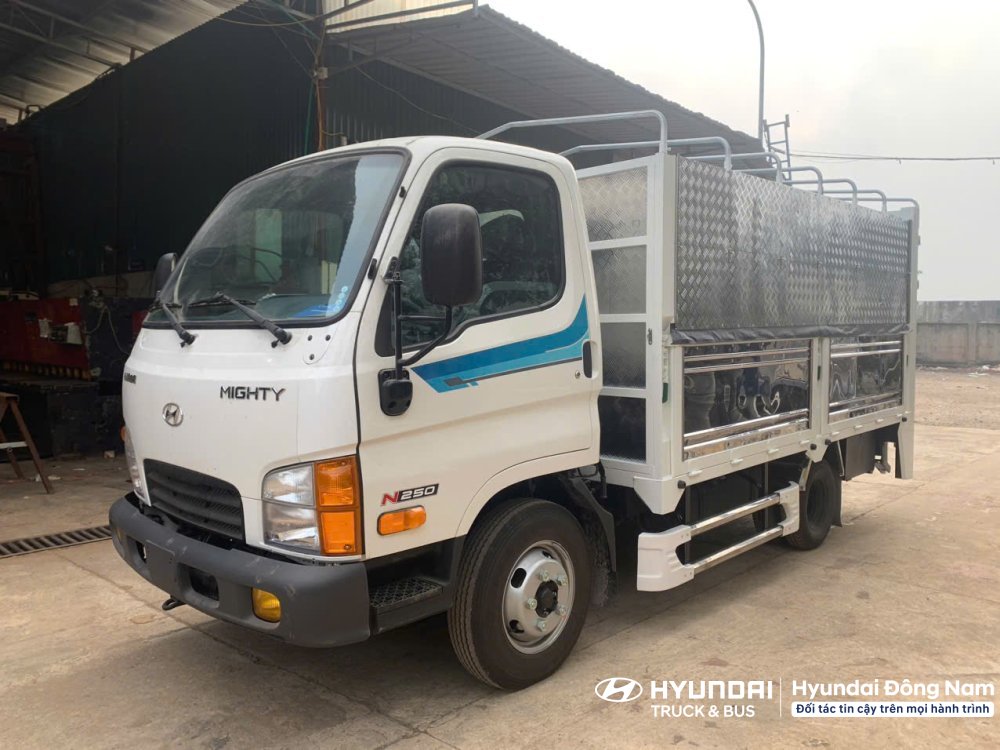 N250 E5 TMB Bửng nâng (1)