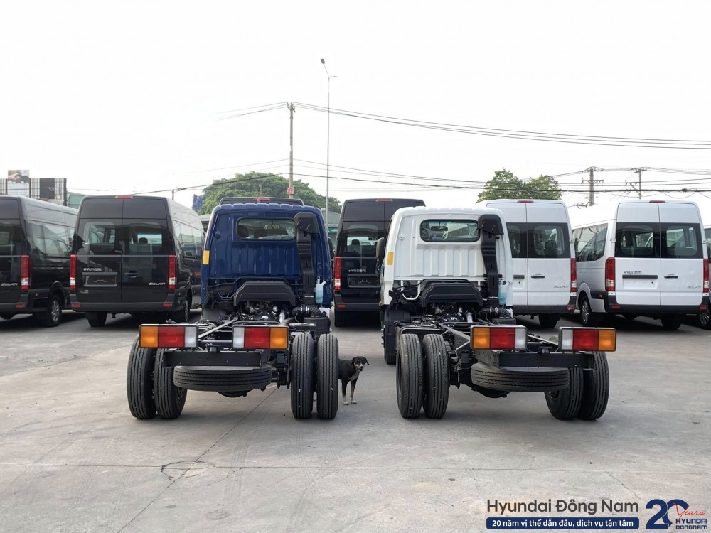 Mighty N500 2 5 tấn 5