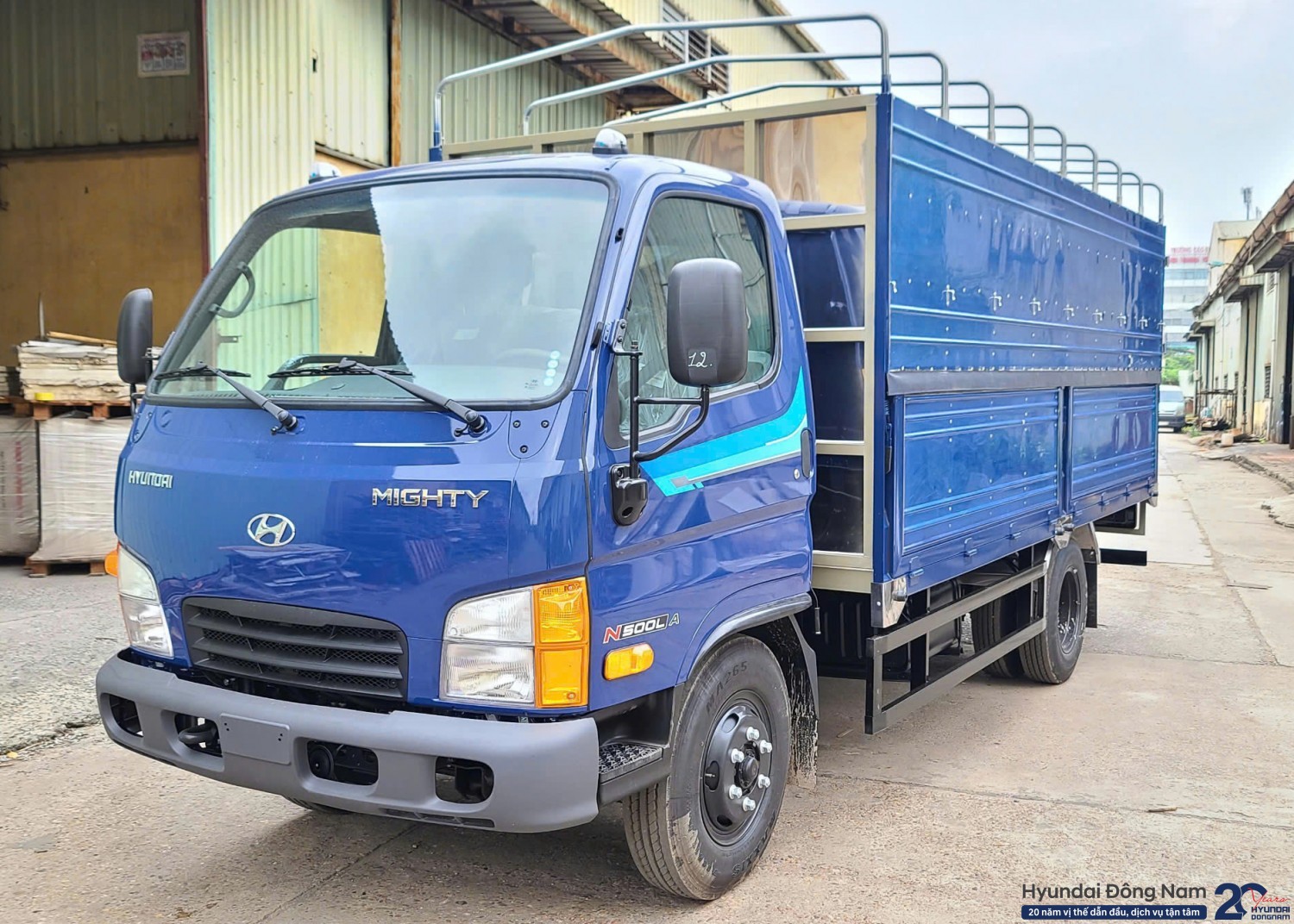 Hyundai N500LA thùng mui bạt dài 4m5