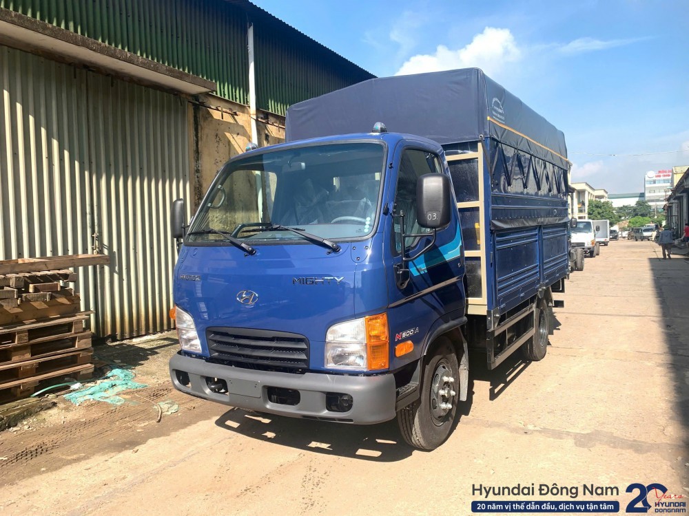Hyundai N500A thùng mui bạt dài 3m7